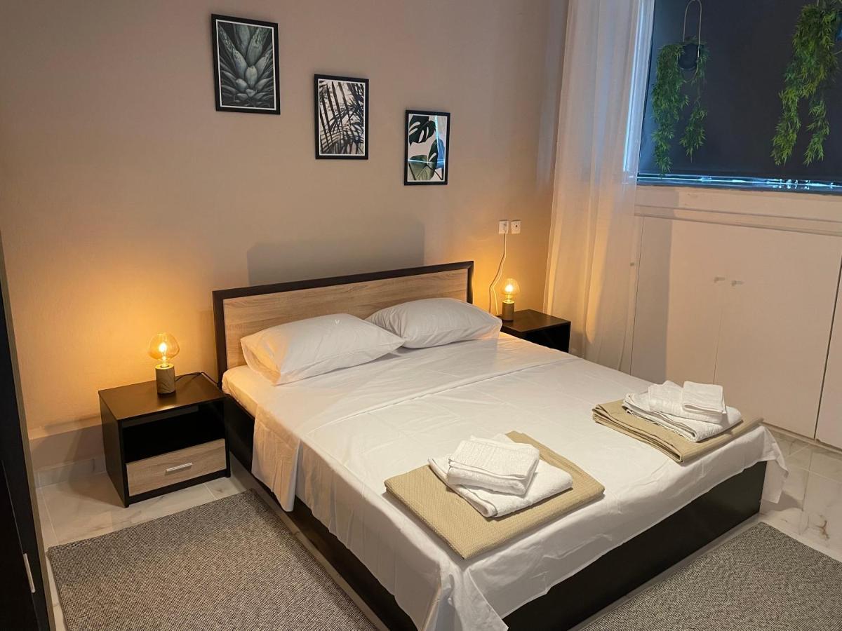 Almond Apartment Thessaloniki Buitenkant foto