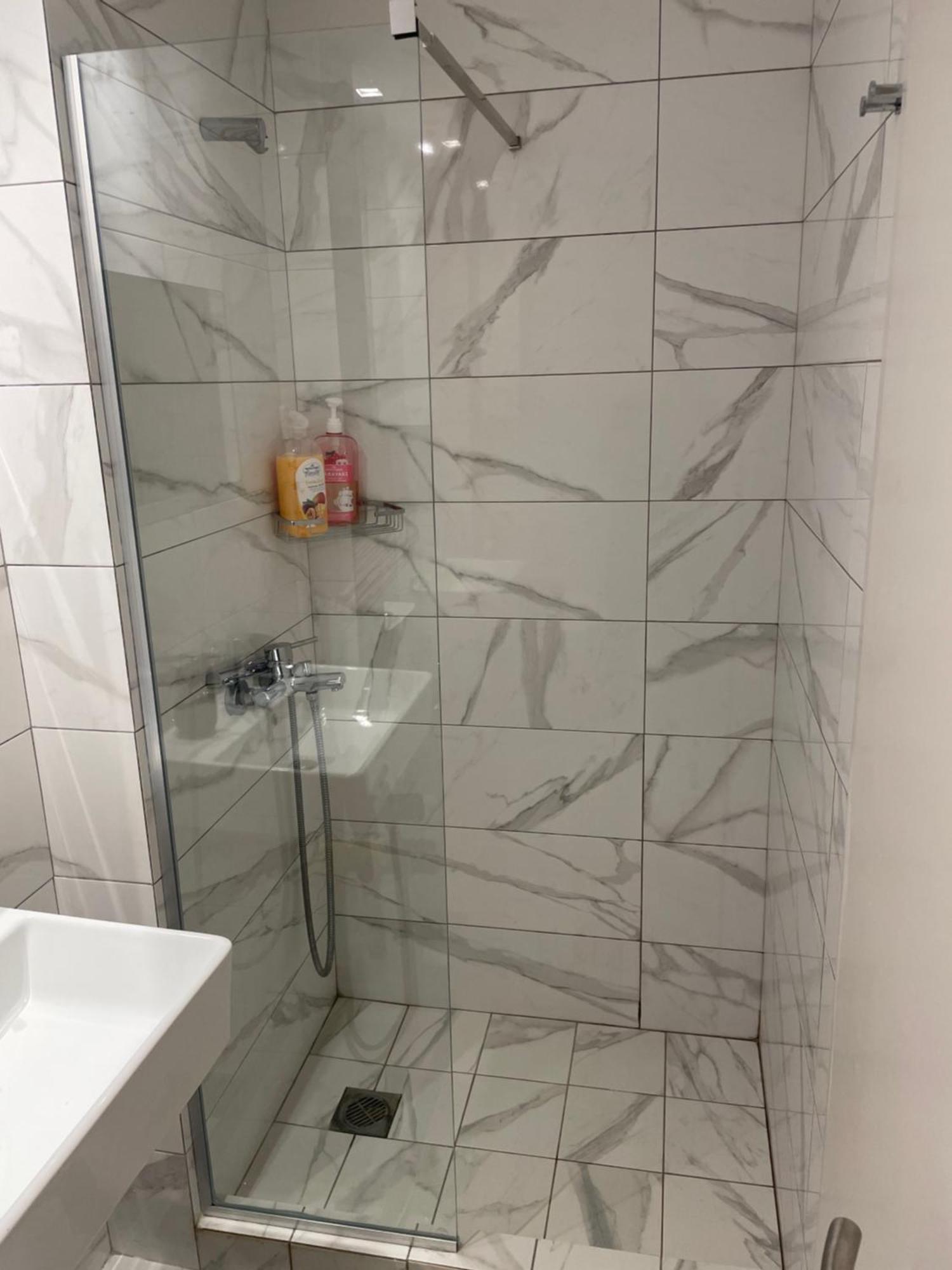 Almond Apartment Thessaloniki Buitenkant foto